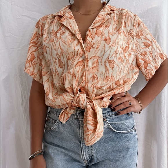Vintage Peach Tropics Button down - Picture 5 of 5